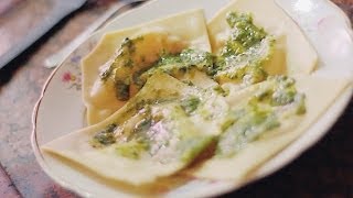 Como hacer Ravioli Al Pesto  Rapido y Delicioso [upl. by Bauske679]