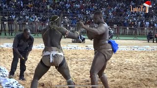 Intégralité combat Tapha Tine vs Boy Niang 2  Caméra opposée  Lutte TV [upl. by Armahs909]