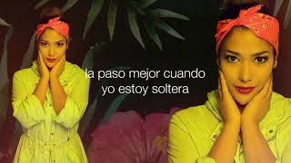 FARINA  MEJOR ESTAR SOLA   Lyric Video [upl. by Hortense]