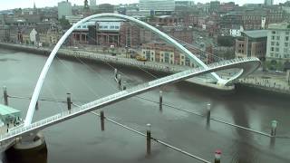 Timelapse of Gateshead Millennium Bridge [upl. by Nylorac]