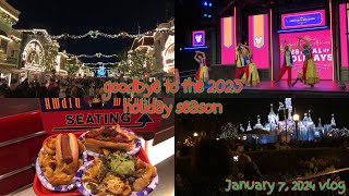 Last Disneyland visit of the 2023 holiday season Jan 7 vlog Award Wieners amp Blue13 Dance Co [upl. by O'Carroll]