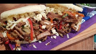 Arepas rellenas de pollo mayonesa y queso [upl. by Garlanda242]