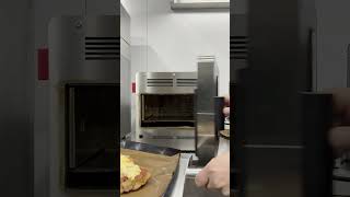 Milanesa Napolitana en minutos con el Horno de Cocción Acelerada Mychef QUICK [upl. by Secnarf196]