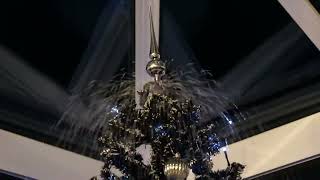 The Snowing Christmas Tree AMAZING INCREDIBLE THE FUTURE [upl. by Walburga]