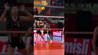 Vakifbank VS Galatasaray Daikin shorts vakifbank galatasaraydaikin [upl. by Crist]