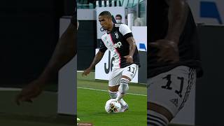 The art of dribbling 25 🤯🔥 football dribbling trendingshorts edit viralshort juventus shorts [upl. by Kaenel]