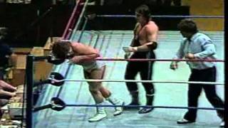 Bret Hart Vs Lanny Poffo 22 [upl. by Swen]