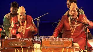 Bhar Do Jholi by Nizami brothers in New Delhi [upl. by Acirema75]