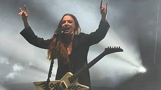 Halestorm Lzzy Hale full set Live 4K coheadlining tour with I Prevail  Chicago  July 2024 [upl. by Merralee27]