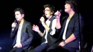 Il Volo LIVE HQ Smile [upl. by Normak]