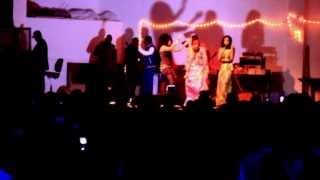 Farxiya Fiska Dhamac Jaceyl HD LIVE CIIDA LONDON 2012 [upl. by Eahsan616]