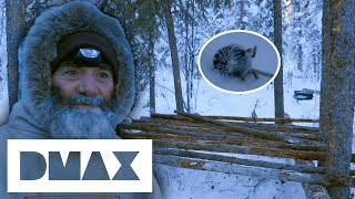 Alaskan Starts Building A Log Cabin In Freezing 38° Temperature  The Last Alaskans [upl. by Straus769]