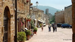 SOVANA  Il Borgo e la Necropoli etrusca  Tuscany  HD [upl. by Mady]