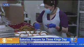 Bakeries Prepare Rosca De Reyes Cakes For Three Kings Day [upl. by Lubbi39]