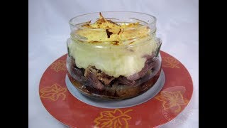 Recette du parmentier de canard aux aubergines [upl. by Yznel689]