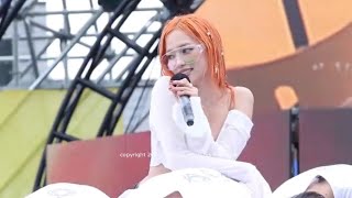 Yeeuns new song performance at Water Bomb 2024 [upl. by Cavan]