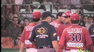 Naranjeros vs Mexicali eXpulsado Benjamìn Gil [upl. by Howes]