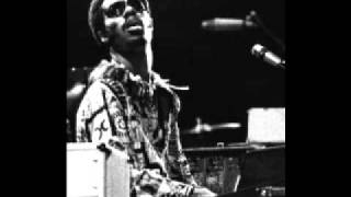 Stevie Wonder Live at Maple Leaf Gardens In Toronto 1975  02 Contusion [upl. by Ailehpo]