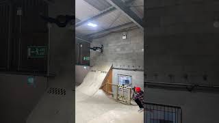 Wall ride skateboarding skate skatepark skateboard wallride skater [upl. by Arorua]