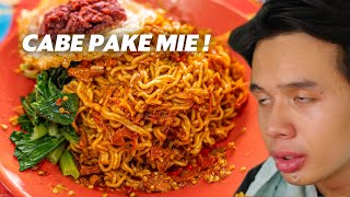 MAKAN CABE 100 PAKE INDOMIE DI INDOMIE ABANG ADEK   PEDAS HANYA ILUSI [upl. by Feigin]