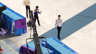 現地から激撮①羽生結弦、宇野昌磨、表彰式後のウイニングスケーティング！（ピョンチャンオリンピック）Yuzuru Hanyu Shoma Uno Winning skating [upl. by Lalaj596]