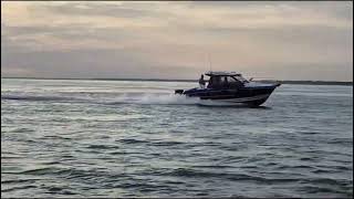 Sea Trial Think Boat TB18 with Suzuki DF100 VS Merry Fisher 755 with Suzuki DF175 [upl. by Charpentier]