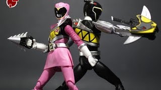 Toy Review SH Figuarts Kyoryu Black amp Kyoryu Pink [upl. by Atiraj508]