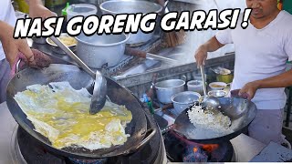 DARI GARASI RUMAH DALAM GANG MANTAN CHEF BERHENTI UNTUK BIKIN NASI GORENG [upl. by Andy]