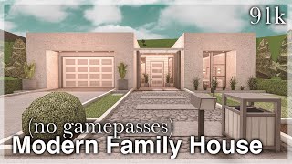 Bloxburg  Modern Family House Speedbuild no gamepasses [upl. by Adnilra]