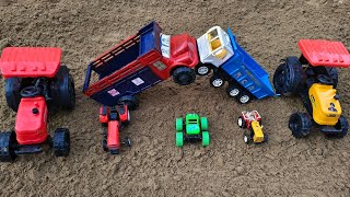 बच्चों  देखो देखो aaj mini tractors ne kese truck ko कीचड़ se बाहर निकाला  Krishna toy [upl. by Ahtiek]