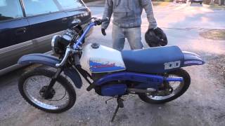 Kawasaki KE100 2 stroke dirtbike Wheelies [upl. by Bannerman585]