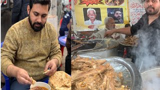 Phaguu Butt Desi MurghDesi NashtaLahore Street FoodInside Bhatti Gate Desi Murgh Nashta Lahore [upl. by Amal]