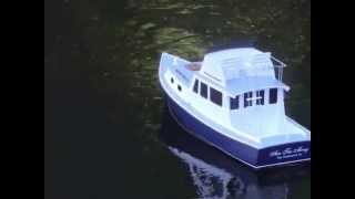 Ane Tae Mony a radio controlled Downeast pleasure boat [upl. by Buine346]