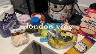 🇬🇧 London diary An uneventful days with just cooking simpleampeasy meals [upl. by Inaffit]