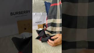 burberry scarf la Vallee Village Paris [upl. by Adev]