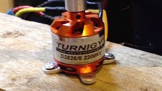 Turnigy 2826 6 2200kv  Bench Test  12KG Thrust  32A [upl. by Olathe]