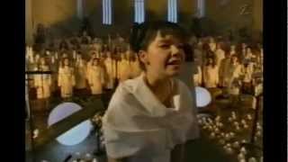 Björk  Anchor Song Live wThe Europe Choir [upl. by Malony]