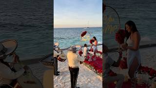 Pedida de mano con mariachi marryme proposalvideo beach cancun [upl. by Norrej]