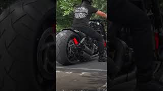 HARLEY DAVIDSON CUSTOM NIGHTROAD AIR SUSPENSION harleydavidsonpeople nightroad shorts harley [upl. by Skricki]