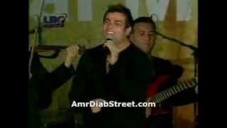 Amr Diab  LG concert 2002 Ana Aktar Wahed [upl. by Dee Dee495]