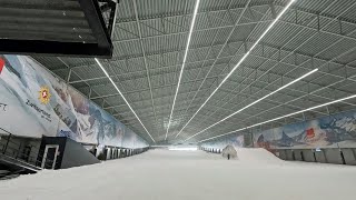 Skiënindoor kunstsneeuw piste Snowworld Antwerpen voorheen skipiste Aspen [upl. by Ahsied784]