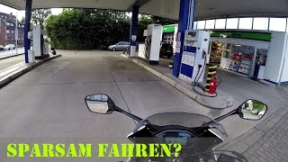 Sparsam fahren mit dem Motorrad  Motovlog 25 Deutsch  Piotrrr Moto [upl. by Affay]