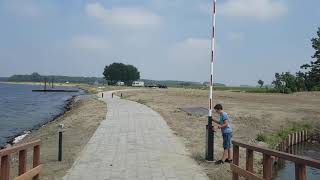 Brug met handmatige Slagbomen [upl. by Fionna]