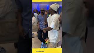 Emmanuel Adebayor dances to Shine from the Up and Running album as Stonebwoy performs stonebwoy [upl. by Deacon]