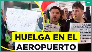 Exigen reajustes de sueldo Huelga de 120 trabajadores en el Aeropuerto [upl. by Buzz]