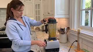 Jennifer Garners Pretend Cooking Show  Episode 19 Once Upon A Farm [upl. by Brennen]