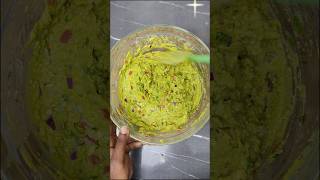 🥑 Classic Guacamole in 60 Seconds 🥑 [upl. by Eednas]