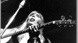 Joni Mitchell live at Red Rocks 1983 raised on robbery [upl. by Griselda82]