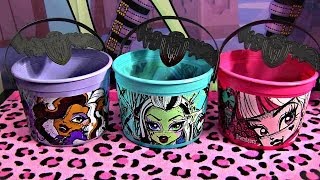 MONSTER HIGH MCDONALDS HAPPY MEAL HALLOWEEN BUCKETS FRANKIE DRACULAURA CLAWDEEN REVIEW VIDEO D [upl. by Adnorahs]