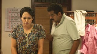 അതേടി എനിക്ക് പല അവളുമാരായി ബന്ധമുണ്ട്  New Malayalam Movie Romantic Scene [upl. by Enyar]